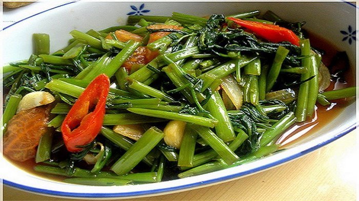 Rahasia Tumis Kangkung Lezat dalam 10 Menit