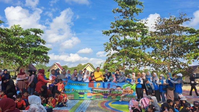 Roadshow Kampung Dongeng: Siswa SDN 5 Pangkalpinang Tertawa Bersama dalam Peduli Bencana