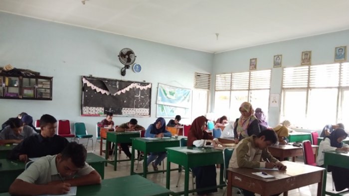 520 Peserta Ikuti Ujian Sbmptn Di Sman 1 Pangkalpinang Bangkapos