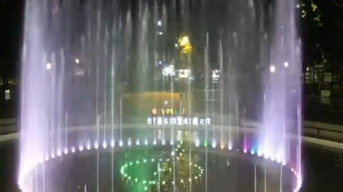 Jembatan Pasar Lama dan Air Mancur Menari di Taman Kamboja akan