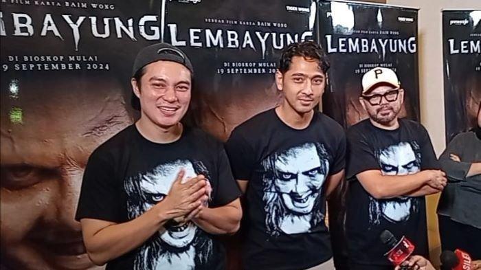 Baim Wong bersama Arya Saloka Cs dalam konferensi pers Film Lembayung.