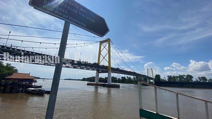 Jembatan Barito.