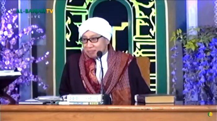 Buya Yahya memberikan ceramah tentang hukum puasa qadha
