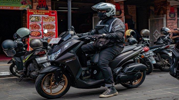 Fitur unggulan menjadikan  LEXi LX 155 salah satu skutik terbaik yang dapat diandalkan untuk mobilitas perkotaan dan perjalanan jauh.