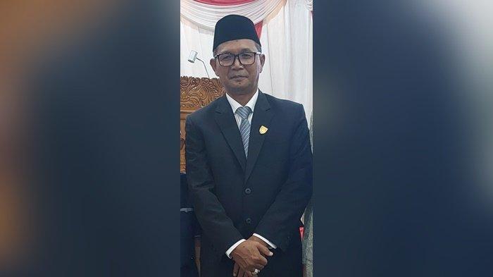 KHAIRIL ANWAR, ketua sementara DPRD Tala.