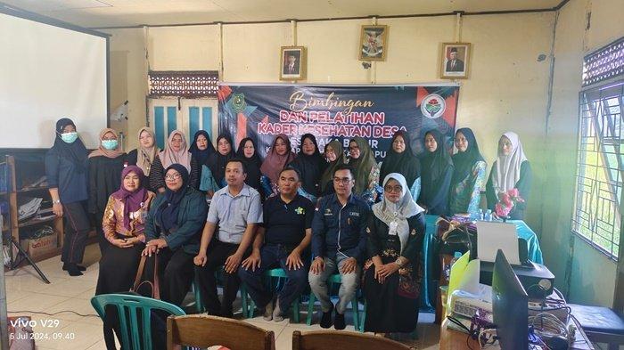 Kegiatan Penyegaran Kader Posyandu dan Posbindu di Kantor Desa Saka Batur, Kecamatan Kapuas Hilir Wilayah kerja UPT Puskesmas Barimba , pada Jumat, (05/07/ 2024).
