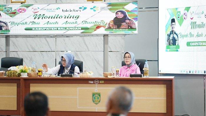 Kegiatan monitoring Program Bapak/Bunda Asuh Anak Stunting (BAAS) yang diadakan di Kantor Pemkab di Kota Paringin, Kabupaten Balangan, Provinsi Kalimantan Selatan, Senin (6/11/2023).