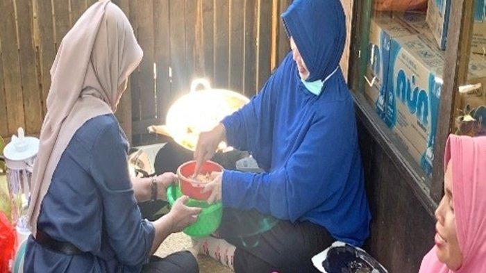 Kegiatan pelatihan pembuatan herbal instan (Jahe Instan).