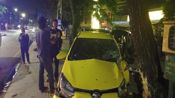 Agya Banjarmasin Belas: Lebih dari Sekedar Mobil, Sebuah Simbol Perjuangan dan Adaptasi