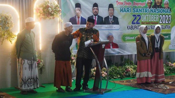 Memberikan semangat dan dukungan kepada para ustadz/ustadzah serta para santri