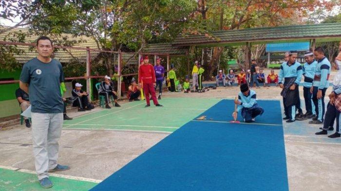 Pegiat olahraga balogo Kecamatan Satui, menggelar perlombaan permainan tradisional balogo tingkat Kecamatan Satui, Angsana dan Kintap, Sabtu (23/9/2023), di SMAN 1 Satui, Tanahbumbu (Tanbu).