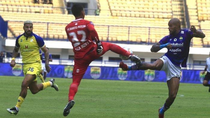 Gagal Kalahkan Barito Putera, Persib Bandung Digeruduk Bobotoh Soal Permainan di Liga 1 2023/2024