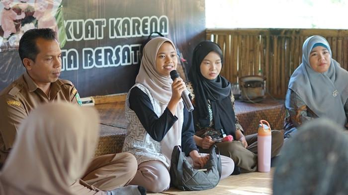 Puluhan orang tua siswa antusias mengikuti kegiatan p DD