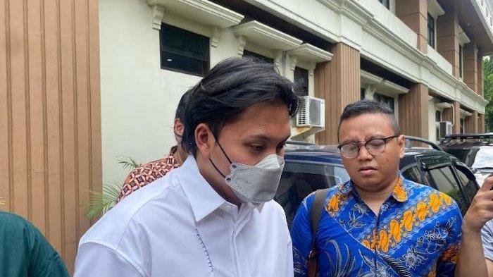 Rizky Febian hadir dalam sidang isbat di PA Jaksel tanpa Mahalini.