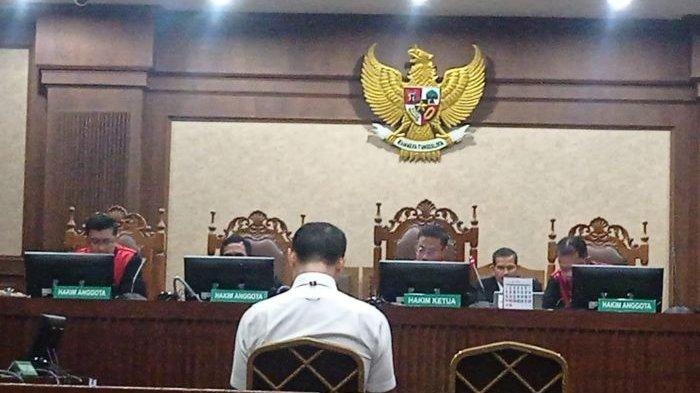 Sidang perdana perkara korupsi Harvey Moeis suami Sandra Dewi.