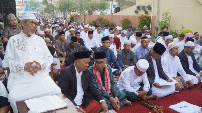 Suasana salat ied Idul Adha 1444 Hijriyah di Masjid Hasanuddin Madjedie Banjarmasin.