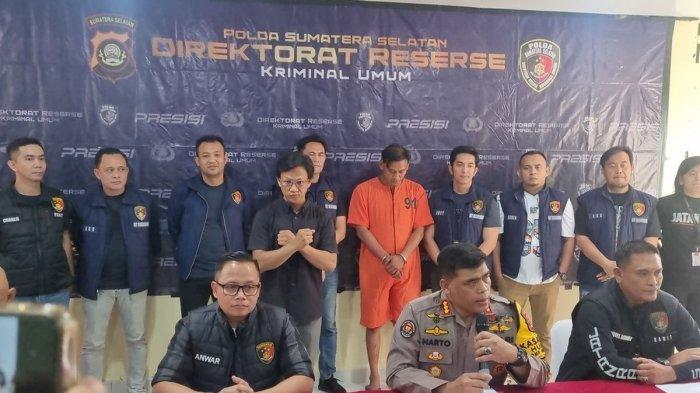Polda Sumatera Selatan melakukan gelar perkara ungkap kasus pemukulan Muhammad Lutfhi dokter koas FK Unsri yang dilakukan oleh tersangka Fadilah alias Datuk (37), Sabtu (14/12/2024).