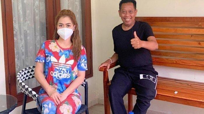 Tukul Arwana kala dikunjungi Vega Darwanti.