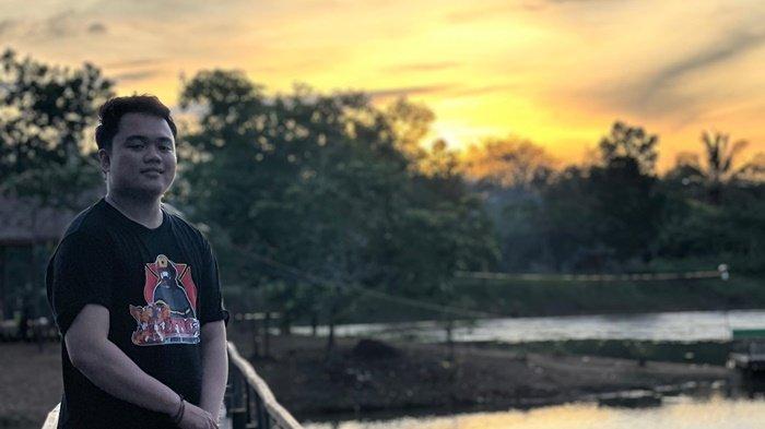 Wisata Watu Tanjung di Desa Sumber Sari, Kecamatan Karang Bintang Kabupaten Tanahbumbu.
