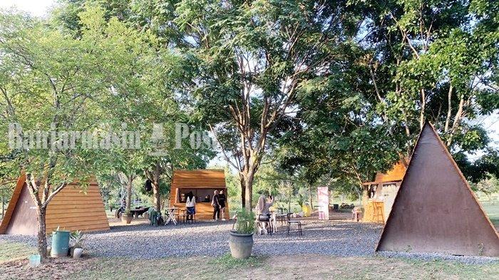 Wisata Kalsel. Kafetaria di Kebun Raya Banua Kota Banjarbaru, Provinsi Kalimantan Selatan, Jumat (21/7/2023).