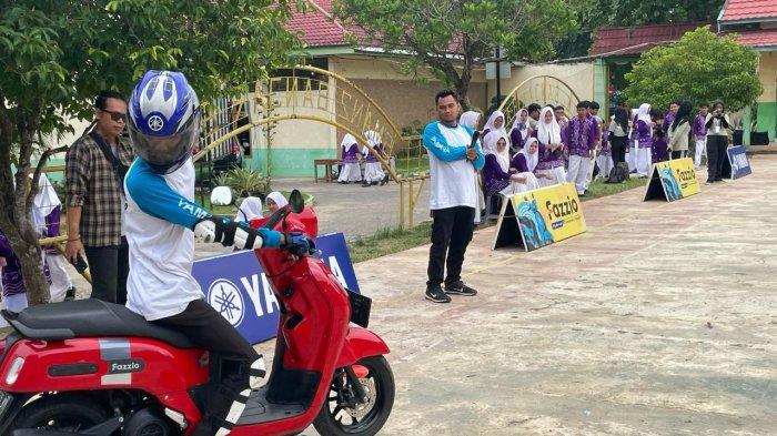 Kemeriahan even Fazzio Youth Project (FYP) yang digelar oleh PT Surya Timur Sakti Jatim (STSJ) Yamaha berlanjut hingga ke Kota Banjarbaru.