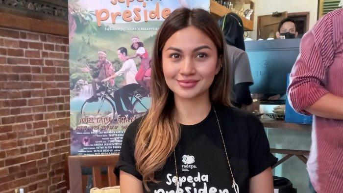 Aktris film dan sinetron, Ariel Tatum.