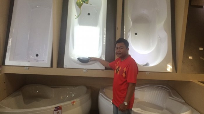 Bathup Ukuran Memanjang Lebih Laku Dibanding Sudut - Banjarmasinpost.co.id