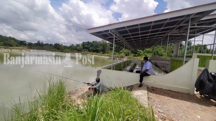 Embung Sidodadi di kawasan Jalan Sidodadi ujung, tembus Jalan Sidorejo, Kelurahan Loktabat Selatan, Kota Banjarbaru, Provinsi Kalimantan Selatan.