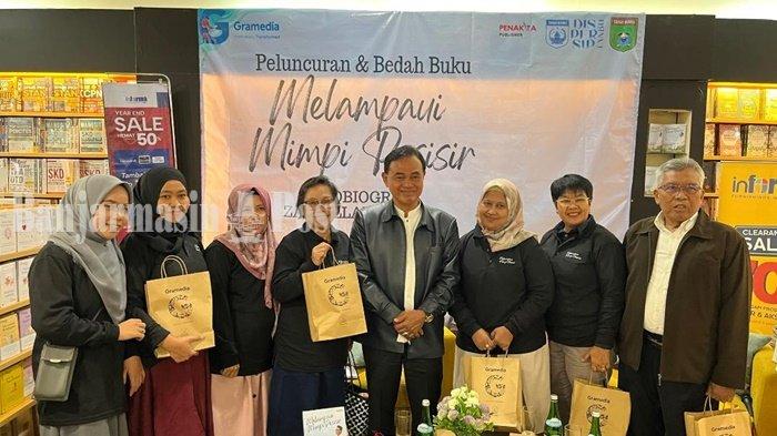 Zairullah Azhar luncurkan buku Melampaui Mimpi Pesisir. Sebuah buku autobiograf yang menuliskan perjalanan hidupnya