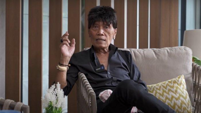 Tessy Srimulat saat mengungkap hidupnya pada Maia Estianty.