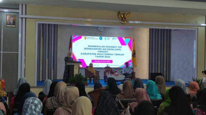 Dinkes HST saat menggelar kegiatan pembekalan Sahabat ASI.