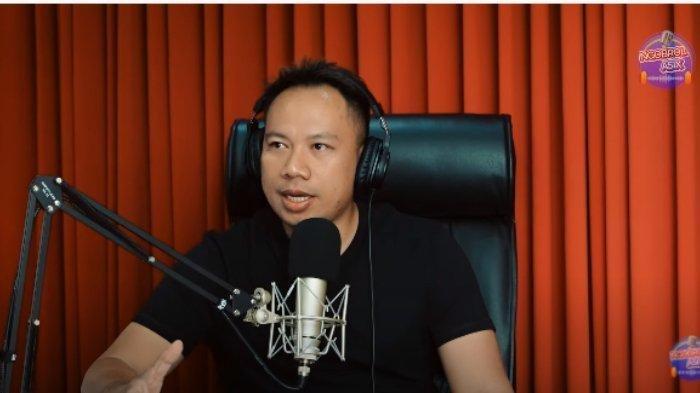 Vicky Prasetyo.