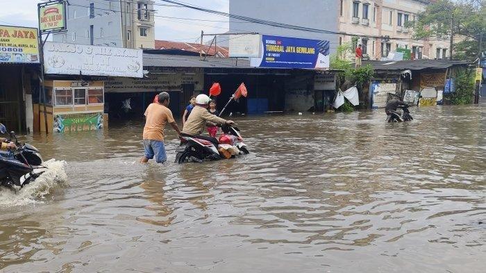 Update Banjir Kota Tangerang Hari Ini: 6 Kecamatan Terendam, Ini Daftarnya  - Tribunbanten.com