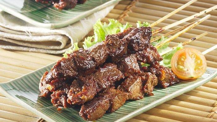Resep bumbu sate kambing, kerbau dan sapi saat mendapatkan jatah hewan kurban.