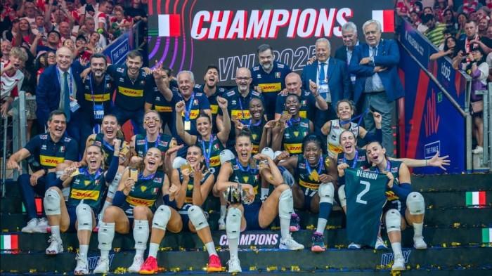 Timnas voli putri Italia sukses merengkuh gelar juara kompetisi liga voli dunia, yakni Volleyball Nations League atau VNL 2025,