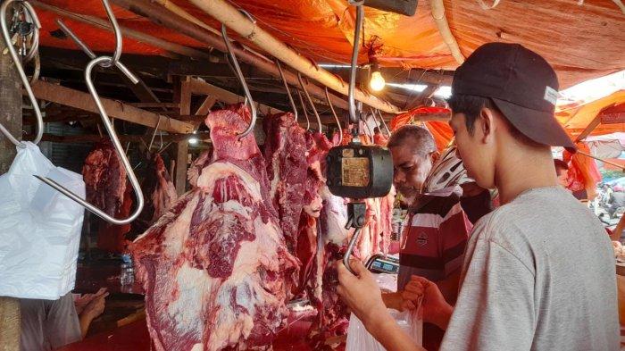 Update harga daging sapi di Pasar Rau, Kota Serang jelang Idul Adha 2023.