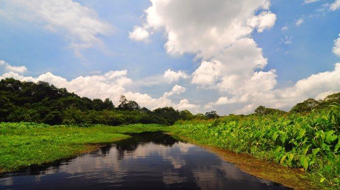 Tiga kampung berada di sekitaran Rawa Danau, Wakil Bupati Serang, Pandji Tirtayasa dilematis dalam mengambil langkah relokasi
