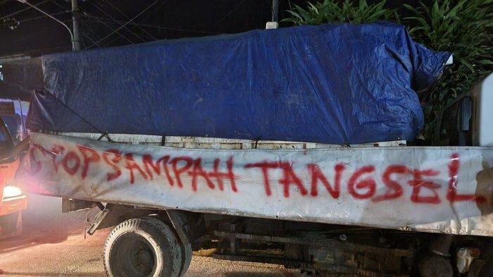Pemkot Serang dan Warga Pantau Pengiriman Sampah Tangsel ke TPAS Cilowong