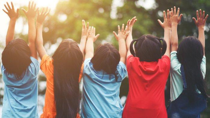 Tanggal 20 November memperingati hari apa? Berikut ini kumpulan kata ucapan dan Twibbon Hari Anak Sedunia 2024.