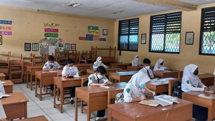 (Ilustrasi) Pelaksanaan Pembelajaran Tatap Muka (PTM) tahap awal di SMPN 5 Kota Tangerang.