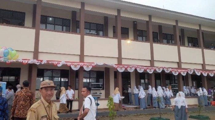 Contoh materi masa pengenalan lingkungan sekolah (MPLS) cocok diterapkan dijenjang pendidikan SMP, SMA dan SMK.