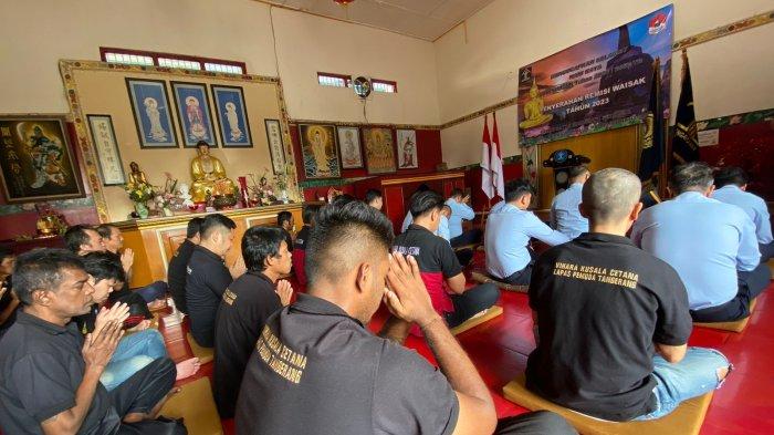 Sebanyak 131 warga binaan pemasyarakatan di lapas dan rutan wilayah Banten mendapatkan remisi khusus, Minggu (4/6/2023).