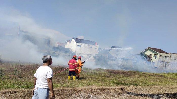 Bukan Api, Ternyata Bau Menyengat Ini yang Bikin Damkar Cilacap Datangi Rumah Mei