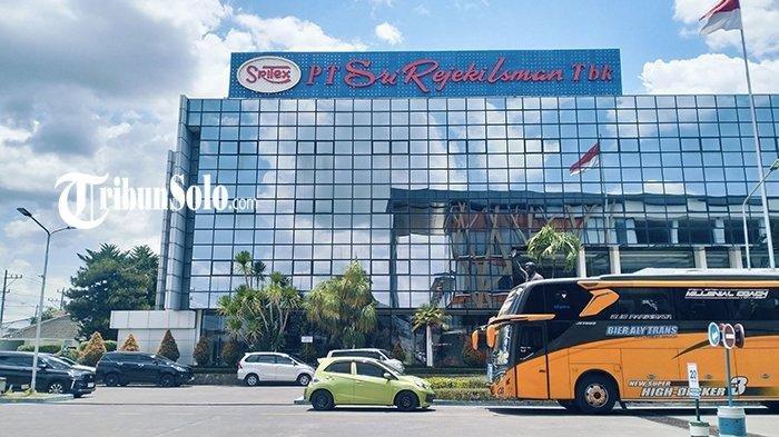 PT Sri Rejeki Isman Tbk (Sritex) di Kabupaten Sukoharjo, Jawa Tengah.
