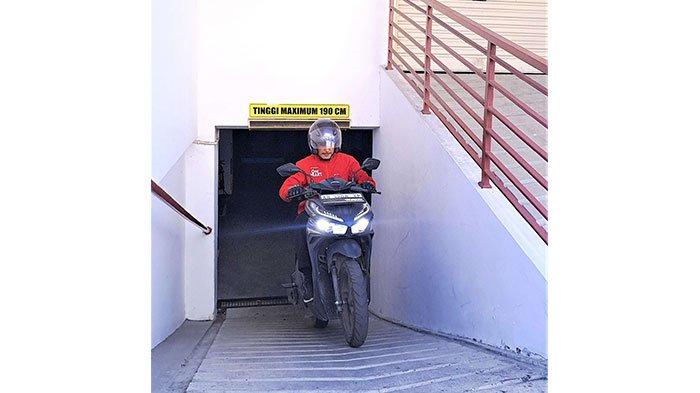 Tips Naik Motor Matik di Tanjakan & Turunan ala Honda Istimewa