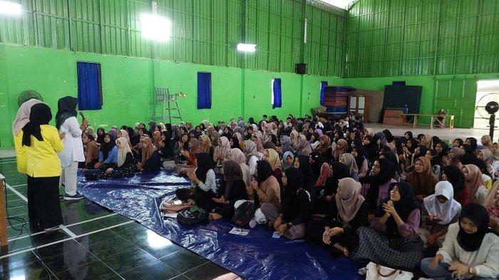 Universitas Terbuka memberikan sosialisasi dan promosi tentang  program Pendidikan Tinggi di SMA Negeri  01 Rowokele Kabupaten Kebumen