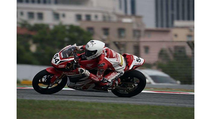 Veda Ega Pratama yang telah berhasil meraih juara Idemitsu Asia Talent Cup (IATC) 2023, juga akan tampil agresif untuk memberikan balapan yan kompetitif pada seri pamungkas ini.