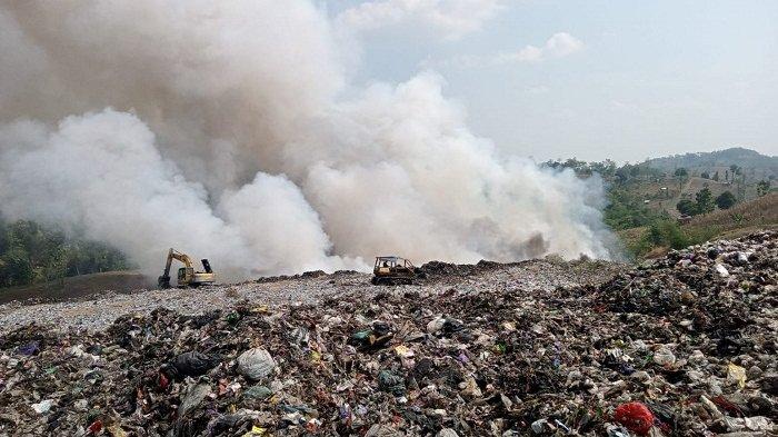 Warga rusun PIK alami ISPA hingga sesak napas imbas tumpukan sampah