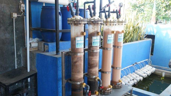 Mini Demin, alat inovatif pengelola limbah industri batik yang diperkenalkan dan diberikan PLN Indonesia Power Unit Bisnis Pembangkitan (UBP) Jawa Tengah 2 Adipala kepada pembatik di Cilacap.