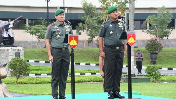 Apel pergantian Pangdam IV/ Dipengoro dari Mayjen TNI Tandyo Budi R kepada Mayjen TNI Deddy Suryadi. Tandyo Budi dipromosikan menjadi jenderal bintang tiga dan menjabat sebagai Wakil Kepala Staf Angkatan Darat (Wakasad).